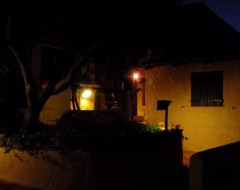 Casa bei Nacht