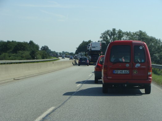 Stau vor dem Tunnel...