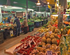 Mercado in der Basilika